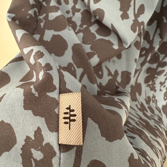 Royal Robbins Spotless Evolution Meadow Short Sleeve Women's Button Up Shirt - Picture 5 of 8